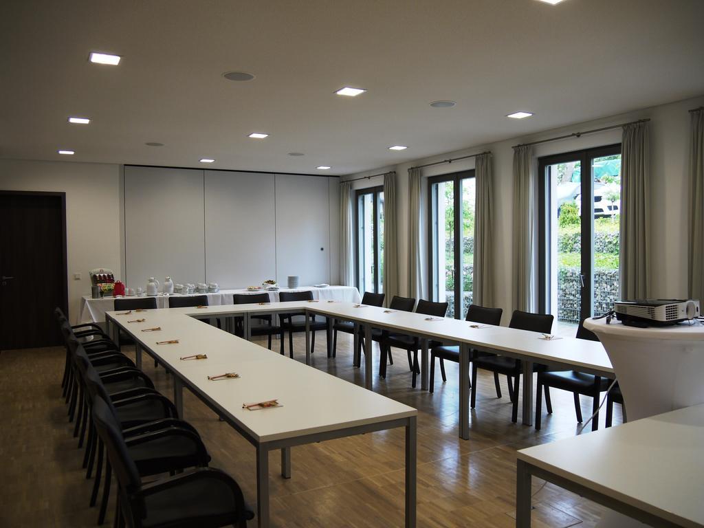 Gasthof Schiller Bei Bamberg Strullendorf Exteriör bild