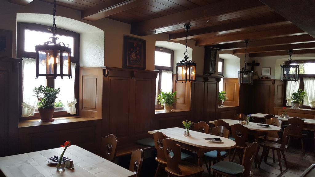 Gasthof Schiller Bei Bamberg Strullendorf Exteriör bild